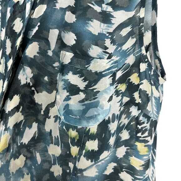 CAbi Avery Sheer Sleeveless Top size XS - Picture 5 of 8